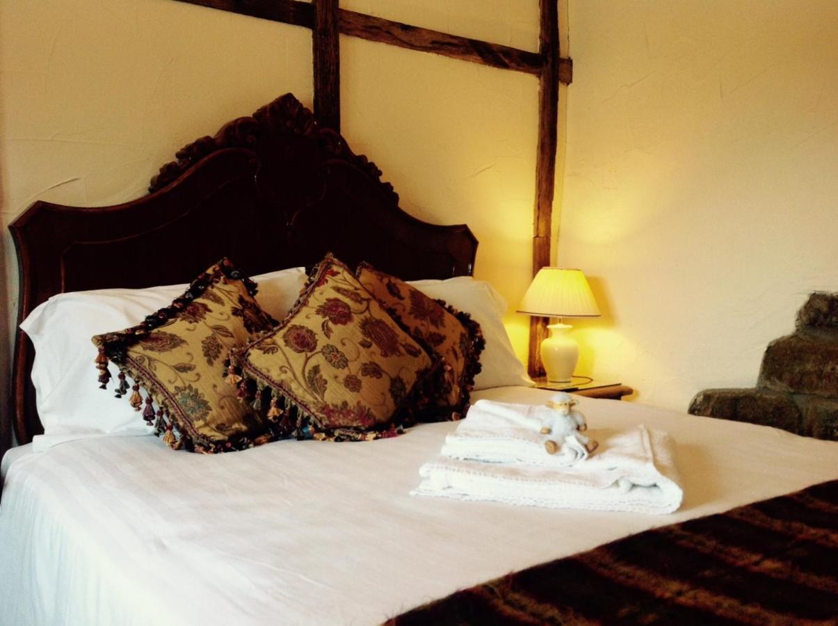 Slapton Manor Towcester Eksteriør bilde